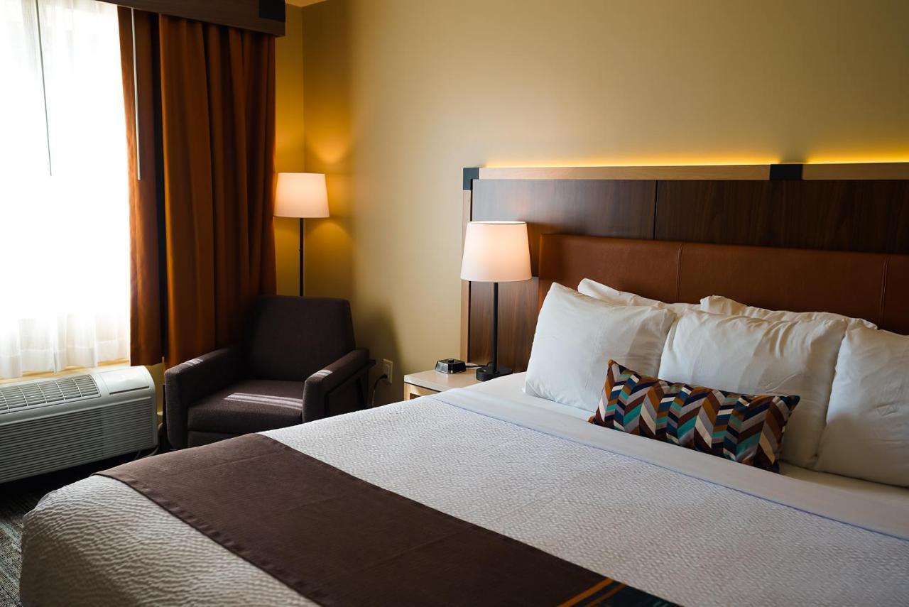 Sawmill Creek By Cedar Point 3*